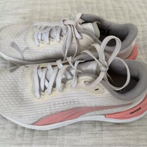 Puma Women's NITRO Running sneakers White and Pink